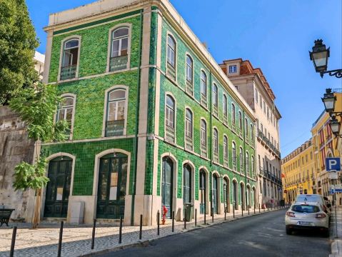 セラミック・リスボン。 | Trip.com ポルト