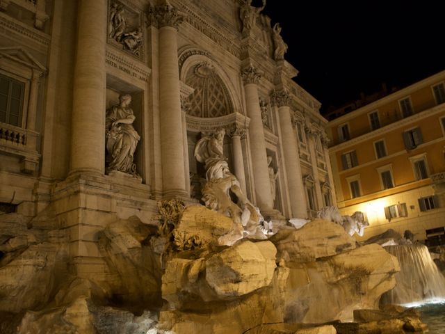 The beautiful Trevi Fountain ⛲️ 