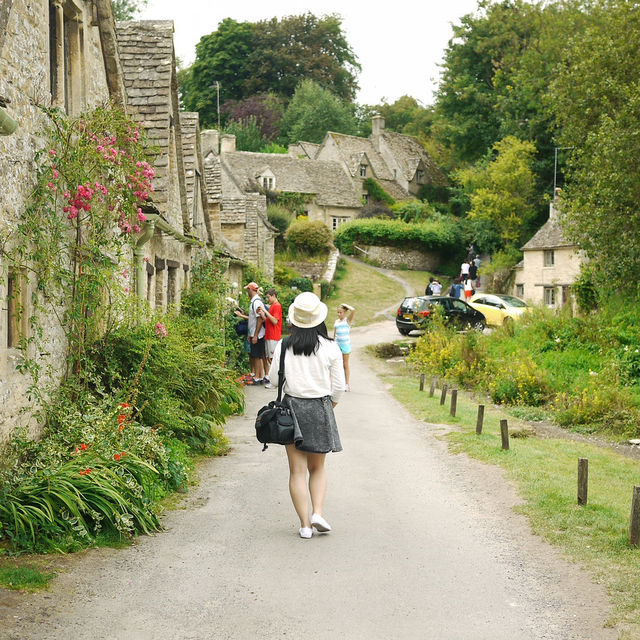 A half day trip to Bibury village