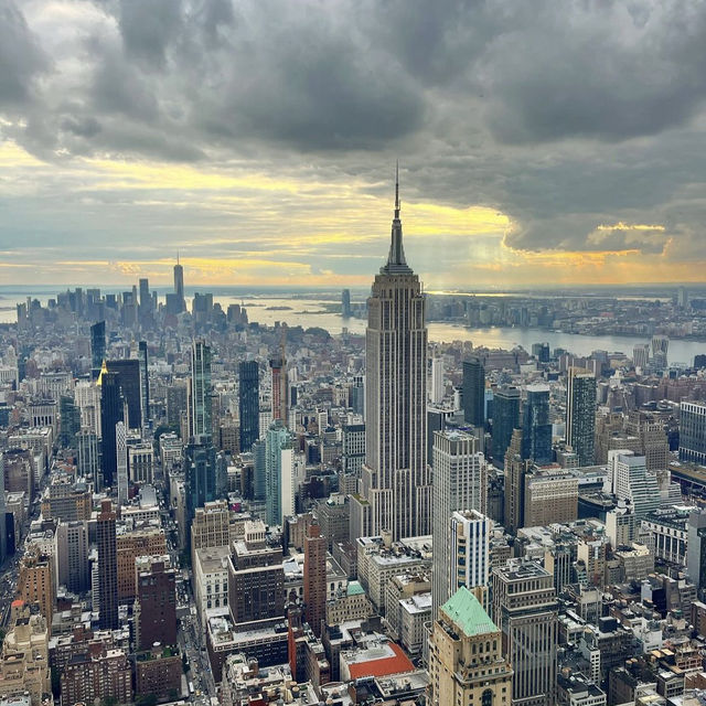 New York Adventures: Uncovering the City That Never Sleeps