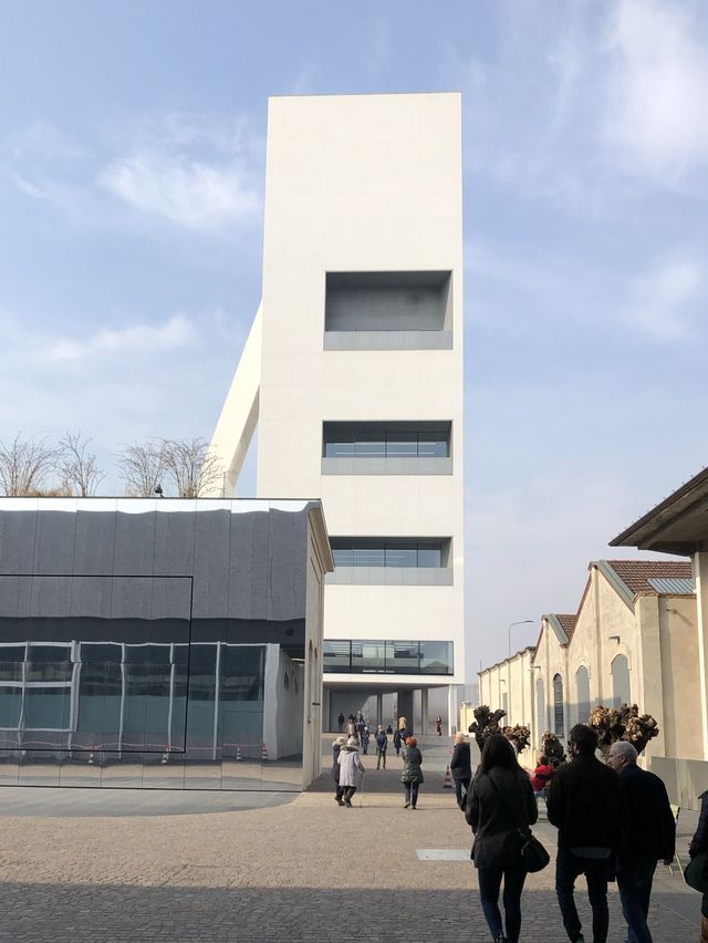 🇮🇹밀라노에 있는 현대 미술 프라다 재단