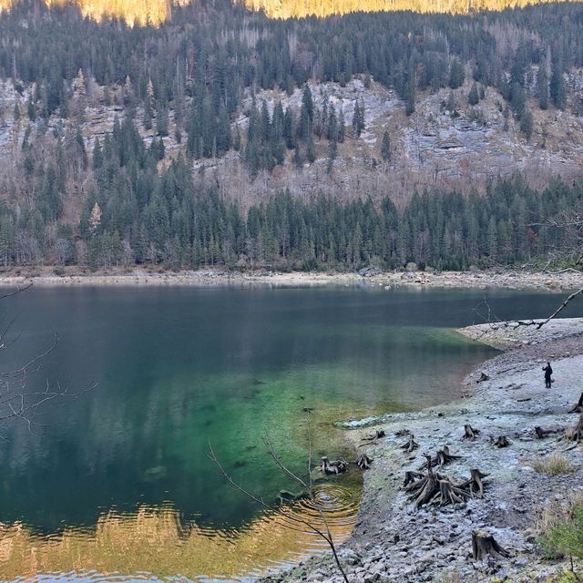 Chilly Gosausee stroll