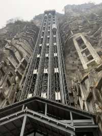 Escape to Wulong: Where towering cliffs and natural wonders await just a day trip from Chengdu!