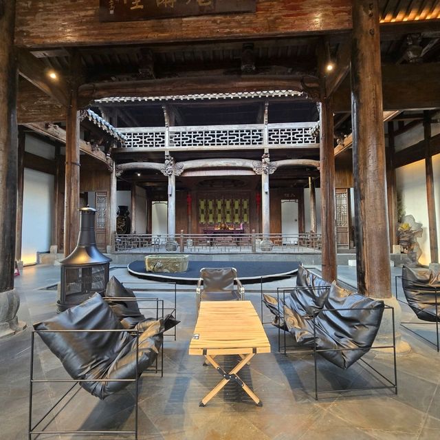 Western Cafe inside a Chinese Temple