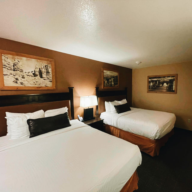 🏨🌄 Top Hotels Near Bryce Canyon National Park – Where to Stay for Hoodoo Views & Starry Skies