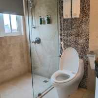“Riverside Retreat: Roomy, Convenient & Charming”