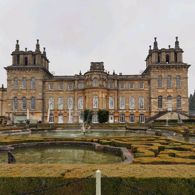 🏰 Blenheim Palace – Britain’s Baroque Masterpiece & Churchill’s Birthplace