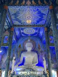 Blue Temple – Wat Rong Suea Ten, Chiang Rai