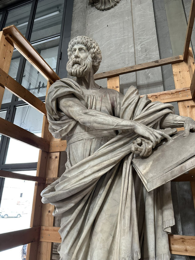 Strolling from Campo de’ Fiori to Ponte Sant’Angelo: A Roman Walk Through History & Charm 