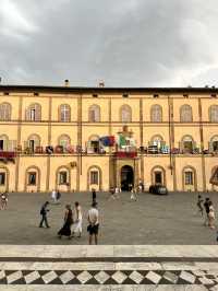 Siena’s Cathedral Quarter: A Medieval Wonderland Awaits!