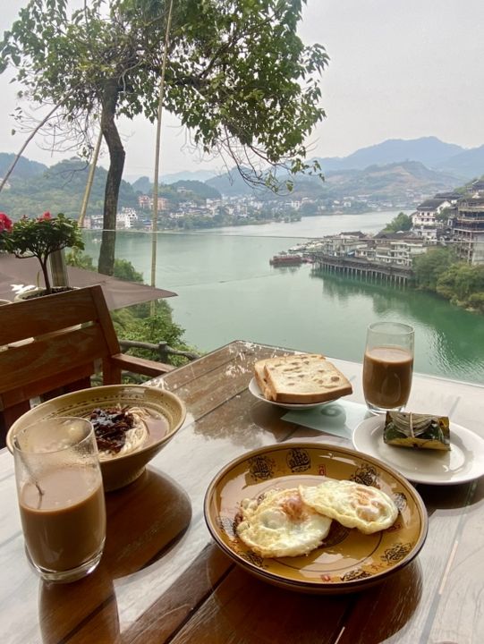 Mesmerizing Nights in Furong Town: Your Dream Yongshun Getaway 🌙✨ Mesmerizing Nights in Furong Town: Your Dream Yongshun Getaway 🌙✨