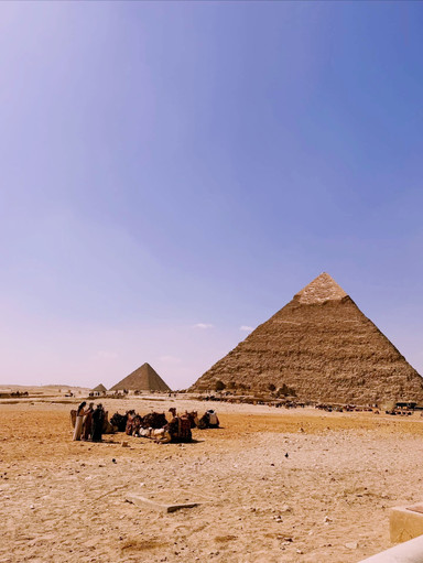 🏜️✨ ギザの大ピラミッド：古代世界の最後の驚異 | Trip.com ギザ