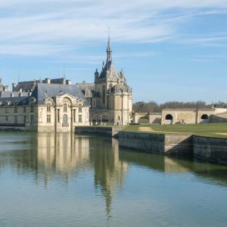 The City of Chantilly: Tracing a Fairytale Castle and the Origins of Legendary "Whipped Cream".
