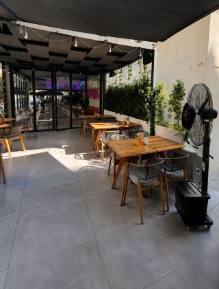 A cozy café in Limassol worth stopping by ☕🌿