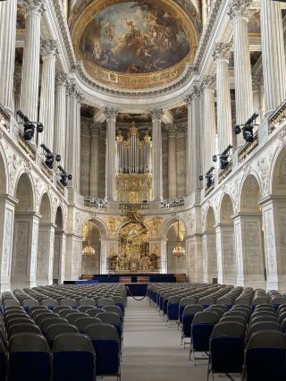 Exploring the Palace of Versailles: Garden Strolls and Local Shopping Tips