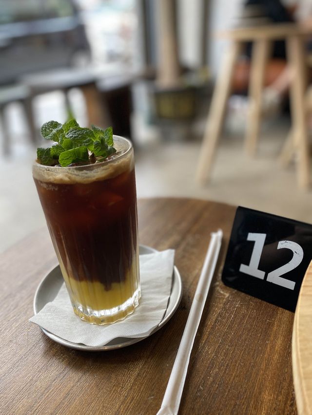 深水埗cafe -dozy
