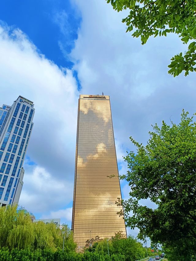 Recommended hotels for a trip to Yeouido Island, Seoul, South Korea.