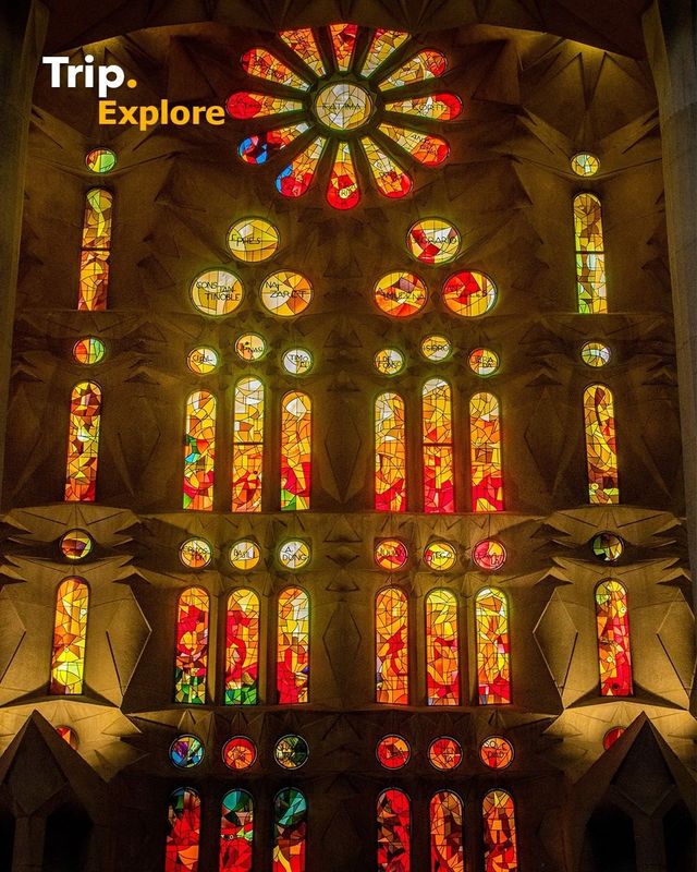 What does Sagrada Familia mean?