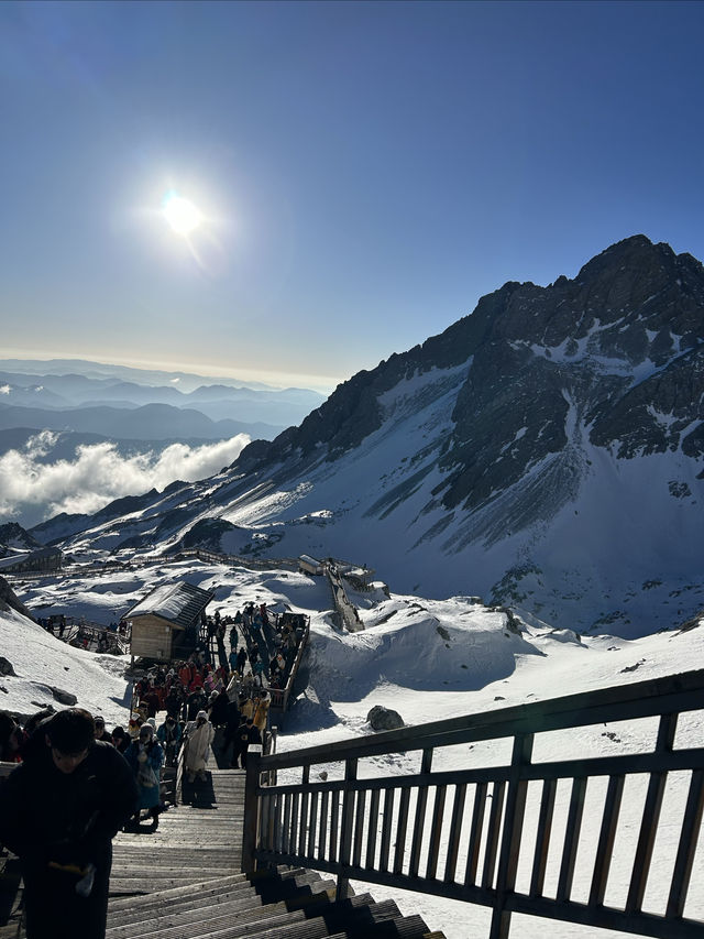 玉龍雪山4680米