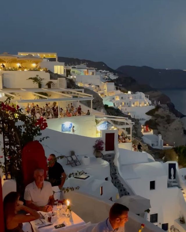 Uncover the Magic of Santorini 🇬🇷✨ Discover Paradise on Earth!