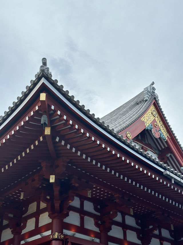 探索東京淺草寺：古老廟宇與文化遺產的奇妙之旅