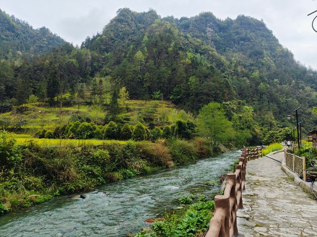 五一旅遊任意門｜土家十三寨