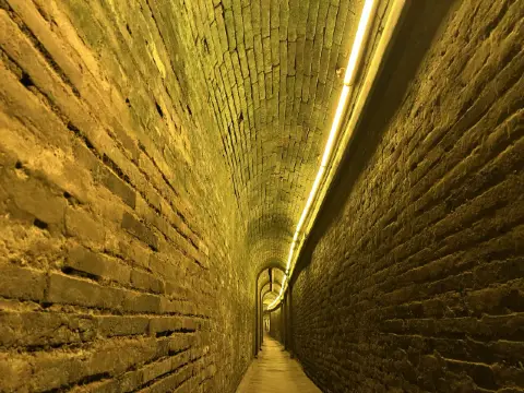 端午反向旅遊：曹操居然建造了一個二次元世界