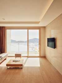 🌊🛏️ Geoje's Ocean View Oasis: Sono Calm Hotel 🌟
