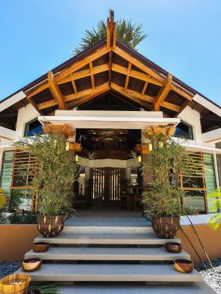 🌴 Mindoro's Cozy Hideaway: Infinity Resort 🏖️