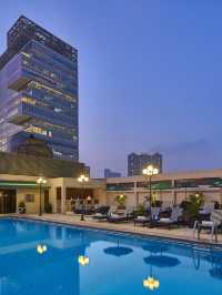 🌟 Hong Kong Hotspot: Holiday Inn Golden Mile 🏨✨