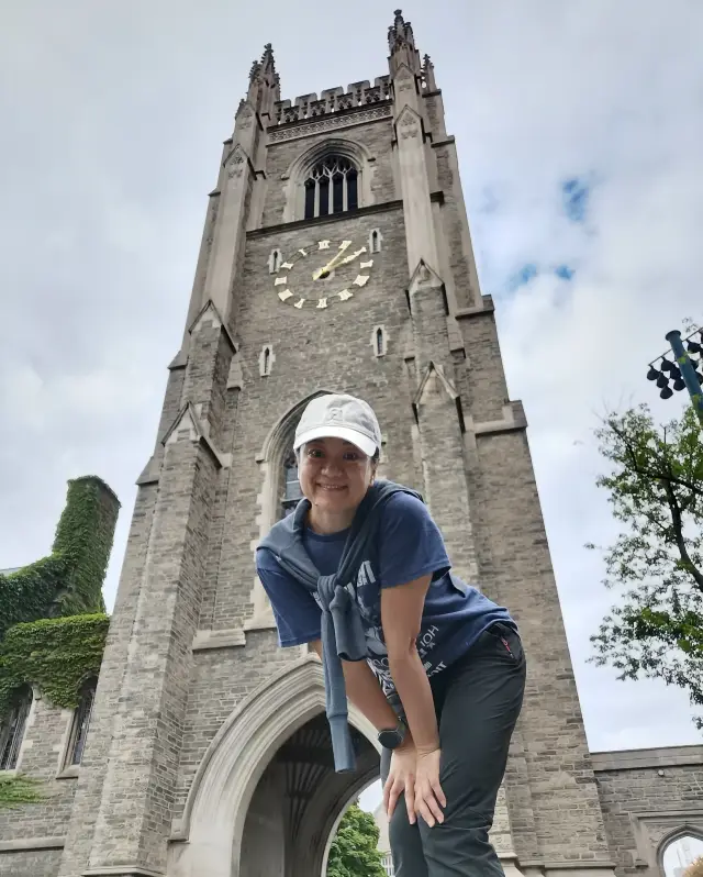 多倫多大學，不上學，也很好逛。