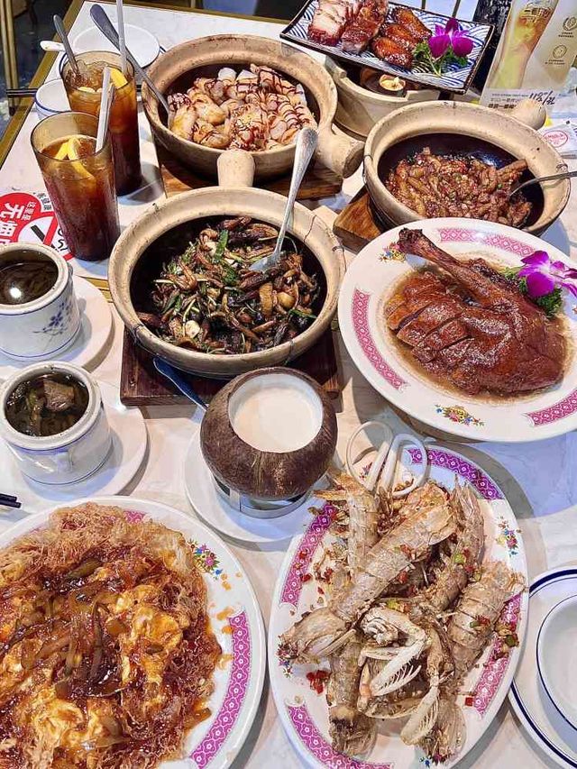 本地朋友帶路食老字號粵菜！！。