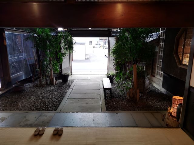 日奈久溫泉·金波樓：百年傳承，海畔秘境。