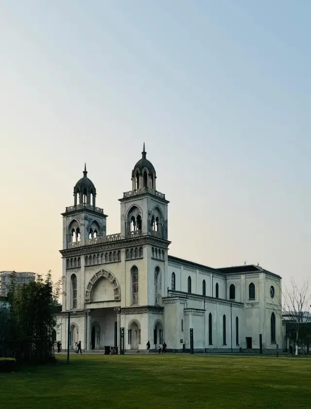Jiaxing Catholic Church丨This isn't Europe!