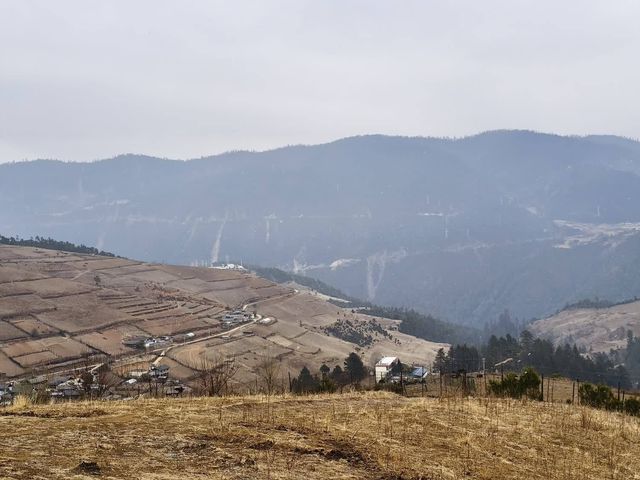 哈巴雪山