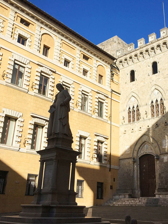 🇮🇹錫耶納「薩里奔尼宮」