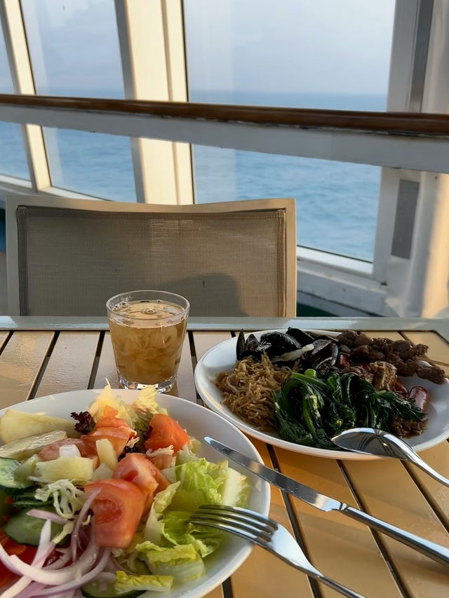 鼓浪嶼號郵輪遊｜像一場搖搖晃晃的夢🛳️✨
