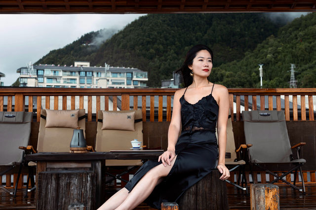 騰沖嘅雲端仙境，住進日式侘寂美學裡