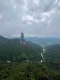 《在神仙居嘅雲端，同火山岩對話：一場地質迷嘅奇幻漂流》【