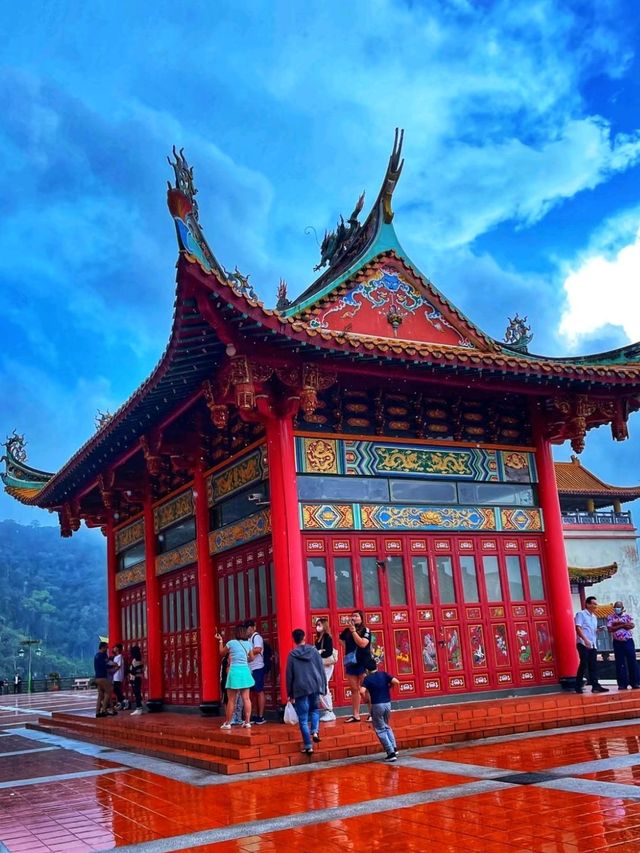 Mountain Qing Shui Rock in Genting Highlands Malaysia🥰🤩