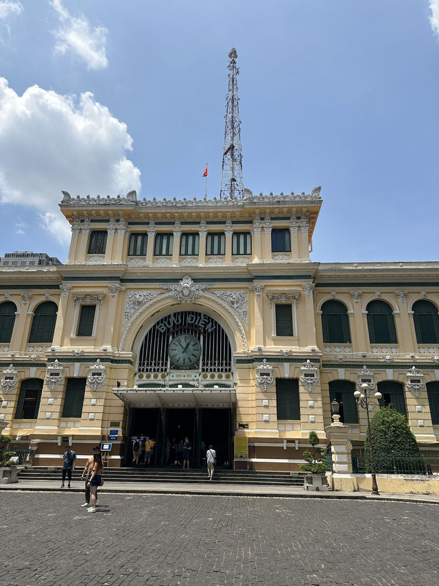 Ho Chi Minh, An Underrated Food & Drink Utopia In South East Asia. 