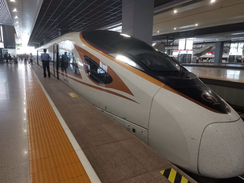 公共交通機関を乗り継いで中国安徽省黄山⛰️へ行く方法🚄🚌🚡 | Trip