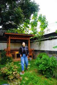 在煙台古城的小院子裡，住到不想走