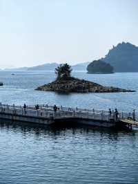 秋天來千島湖別有風味，水天一色美如畫！