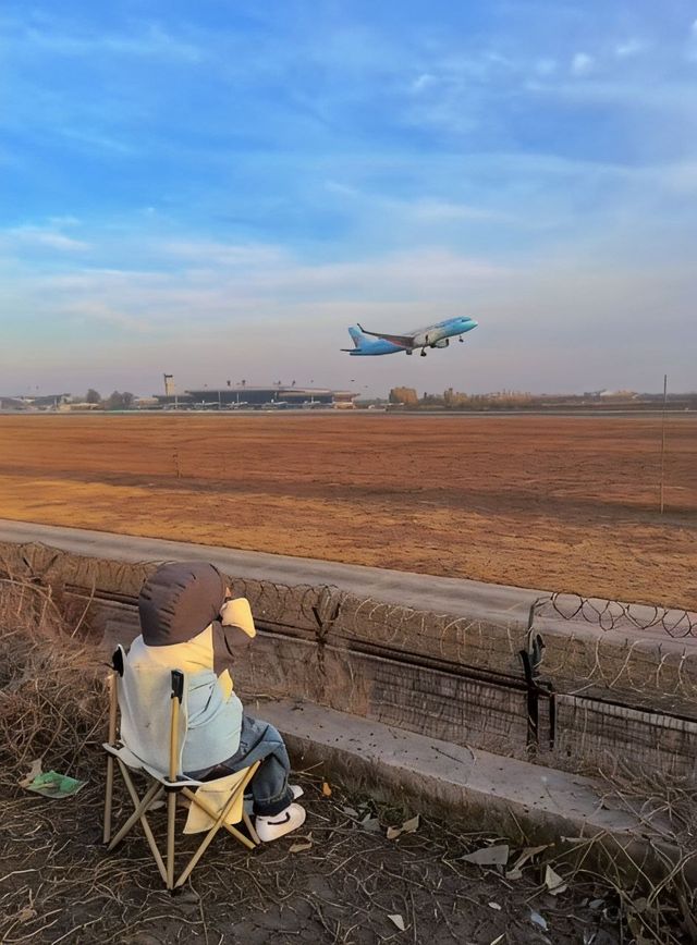 邯鄲機場成網紅打卡地 邯鄲機場成網紅打卡地