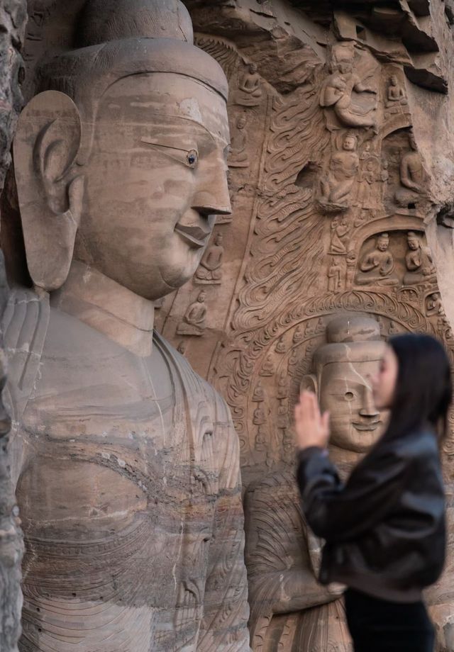 絕了！淡季的雲岡石窟也太好拍了吧