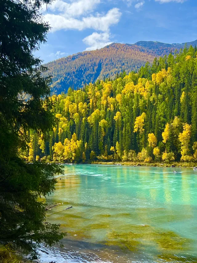 喀納斯湖 Kanas lake 天堂遺忘的地方 喀納斯湖 Kanas lake 天堂遺忘的地方
