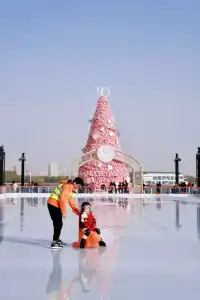 4歲寶寶的第一次上冰體驗!