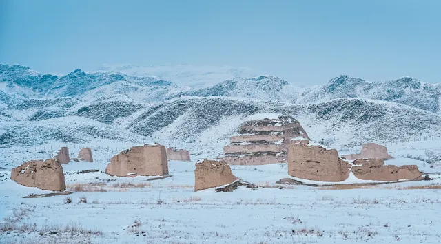 救命!雪後西夏陵是穿越千年的寂靜詩篇 救命!雪後西夏陵是穿越千年的寂靜詩篇