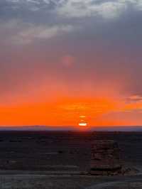 敦煌西線:追一場雅丹日落的浪漫